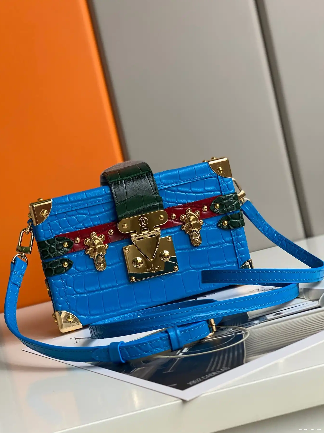 MALLE PETITE LOUIS VUITTON 0607